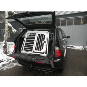 Hundebox/ Einzelbox für BMW X5 E53 (Sonderbau 13)