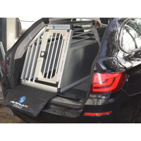 Hundebox/ Einzelbox für BMW 5er Touring F11 (Sonderbau 49)