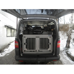 Hundebox/ Doppelbox für VW T5 Bus Caravelle (Sonderbau 106)