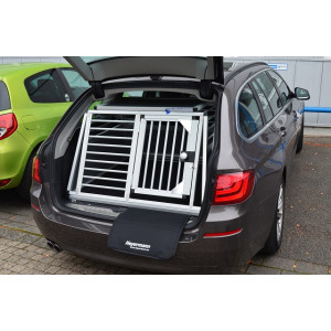 Hundebox/ Einzelbox für BMW 5er Touring F11 (Sonderbau 114)