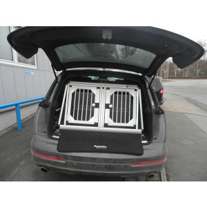 Hundebox/ Doppelbox für Audi Q7 (Sonderbau 116)