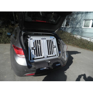 Hundebox/ Doppelbox für Hyundai i40 cw (Sonderbau 119)