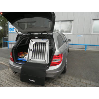 Hundebox/ Einzelbox für Mercedes C-Klasse S204 (Sonderbau 126)