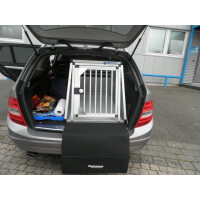 Hundebox/ Einzelbox für Mercedes C-Klasse S204 (Sonderbau 126)