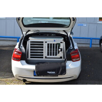 Hundebox/Einzelbox für BMW 1er F20 (Sonderbau 135)