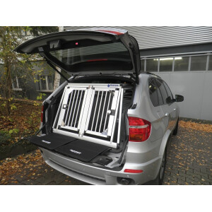 Hundebox/ Doppelbox für BMW X5 E70 (Sonderbau 137)