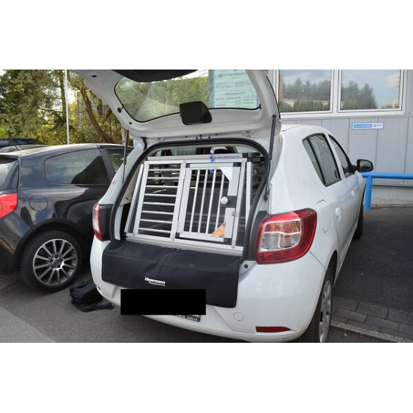 Hundebox/ Einzelbox für Dacia Sandero 2. Generation (Sonderbau 144)