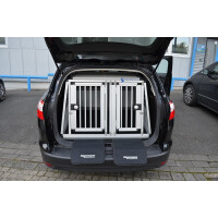 Individuelle Hundetransportbox/ Doppelbox für Ford Focus Turnier 3. Generation (Individualbau 7)