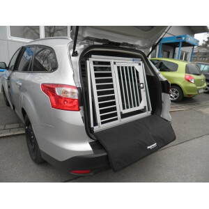 Hundebox/ Einzelbox für Ford Focus Turnier 3....