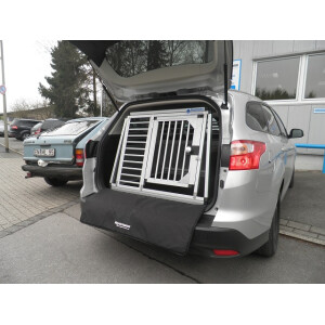 Hundebox/ Einzelbox für Ford Focus Turnier 3. Generation (Sonderbau 149)