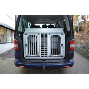 Individuelle Hundetransportbox/ Doppelbox für VW T5 Bus Multivan (Individualbau 9)