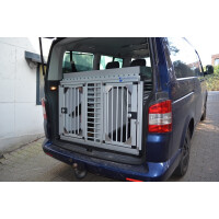 Individuelle Hundetransportbox/ Doppelbox für VW T5 Bus Multivan (Individualbau 9)