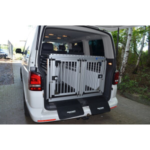 Individuelle Hundetransportbox/ Doppelbox für VW T5...
