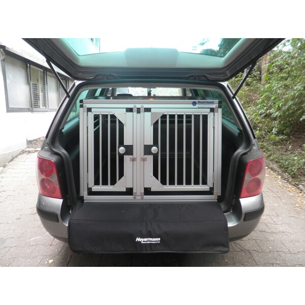Individuelle Hundetransportbox/ Doppelbox für VW Passat B5 (Individualbau 16)
