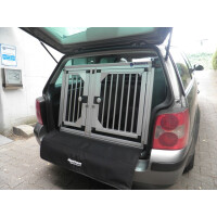 Individuelle Hundetransportbox/ Doppelbox für VW Passat B5 (Individualbau 16)