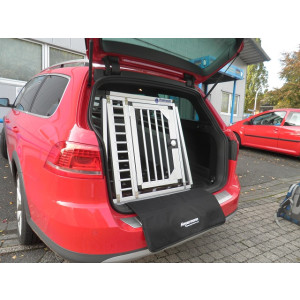 Hundebox/ Einzelbox für VW Passat Variant B7 (Sonderbau 163)