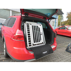 Hundebox/ Einzelbox für VW Passat Variant B7 (Sonderbau 163)