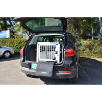 Hundebox/ Einzelbox für VW Tiguan ohne variablen Ladeboden (Sonderbau 166)