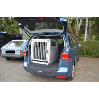 Hundebox/ Einzelbox für VW Touran 1 (5-Sitzer) mit variablen Ladeboden (Sonderbau 171)