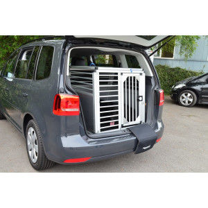 Hundebox/ Einzelbox für VW Touran 1 (5-Sitzer) ohne...