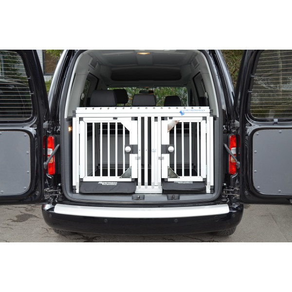 Individuelle Hundetransportbox/ Doppelbox für VW Caddy Life / Kombi (Individualbau 28)
