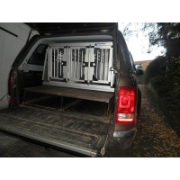 Individuelle Hundetransportbox/ Dreifachbox für VW Amarok (Individualbau 29)