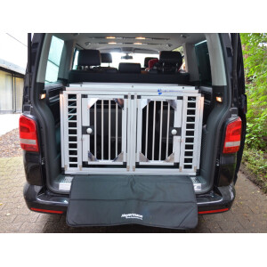 Individuelle Hundetransportbox/ Doppelbox für VW T5...