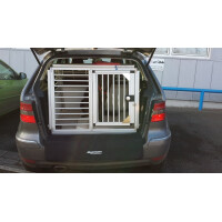 Hundetransportbox/ Einzelbox für Mercedes B-Klasse T245 mit ebenen Ladeboden (Sonderbau 177)
