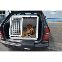 Individuele Hundebox/ Einzelbox für Mercedes C-Klasse S203 (Individualbau 32)