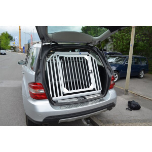 Hundebox/ Einzelbox für Mercedes M-Klasse W163 (Sonderbau 188)