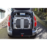 Hundebox/ Doppelbox für Skoda Roomster ohne variablen Ladeboden (Sonderbau 203)