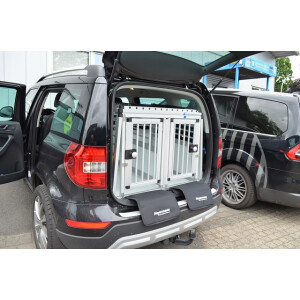 Individuelle Hundetransportbox/ Doppelbox für Skoda...
