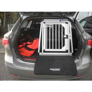 Hundebox/ Einzelbox für Toyota Avensis 3. Generation...