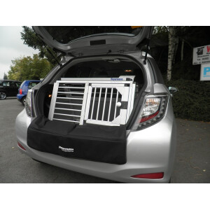 Hundebox/ Einzelbox für Toyota Yaris XP13 (Sonderbau...