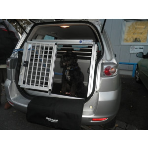 Hundebox/ Einzelbox für Mazda 2 Typ DY (Sonderbau 251)