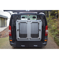 Individuelle Hundebox/ Doppelbox für Mercedes Viano (Individualbau 52)