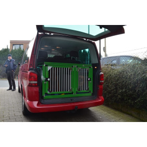 Individuelle Hundetransportbox/ Doppelbox für VW T5 Bus Multivan (Individualbau 56, Grün)