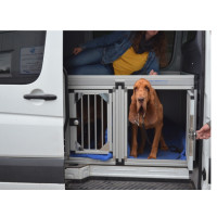 Individuelle Hundebox/ Mehrfach-Hundeboxen für Mercedes Sprinter (Individualbau 61)