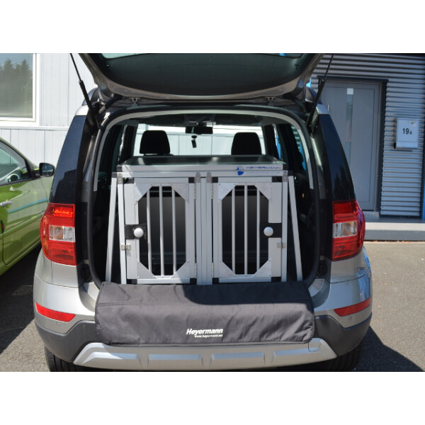 Hundebox/ Doppelbox für Skoda Yeti ohne variablen Ladeboden (Sonderbau 323)