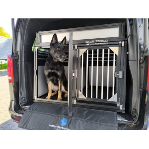 Doppel-Hundebox, maßgeschneidert für die Mercedes V-Klasse (W447) – Maximale Sicherheit und Bequemlichkeit