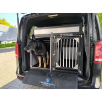 Doppel-Hundebox, maßgeschneidert für die Mercedes V-Klasse (W447) – Maximale Sicherheit und Bequemlichkeit