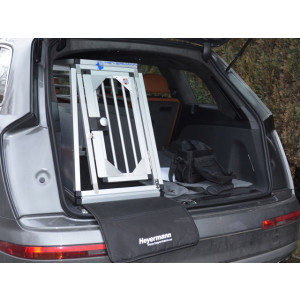 Hundebox/ Einzellbox für Audi Q7 (Sonderbau 357)