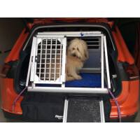Hundebox/ Einzelbox für VW Tiguan 2. Generation mit ebenen variablen Ladeboden (Sonderbau 365)