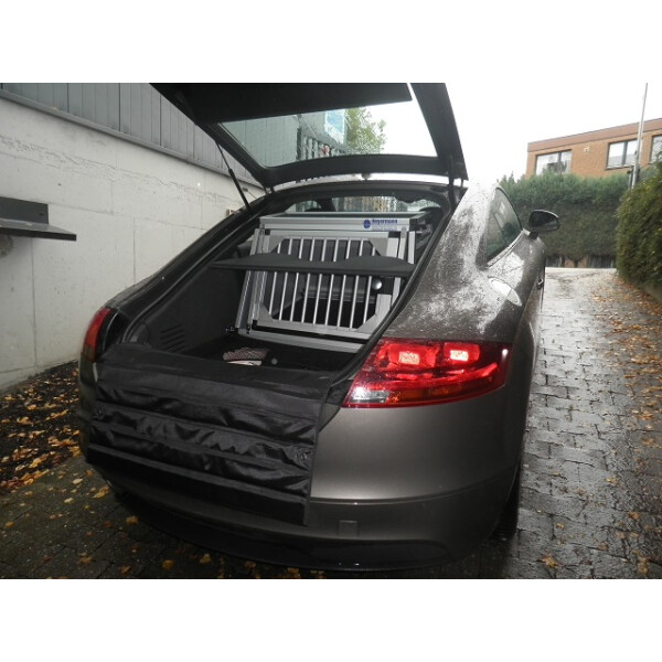 Hundebox/ Einzelbox für Audi TT 8J (Sonderbau 132)