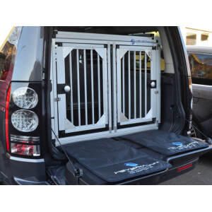 Individuelle Hundetransportbox/ Doppelbox für Land Rover Discovery 4 (Individualbau 73)