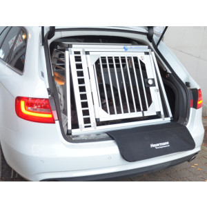 Hundebox/ Einzelbox für Audi A4 Avant B8 (Sonderbau 387)