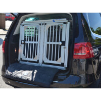 Hundetransportbox/ Doppelbox (Sonderbau 389) für VW Sharan 2. Generation 7-Sitzer