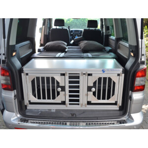 Individuelle Hundetransportbox/ Doppelbox für VW T5 Bus Multivan (Individualbau 74)