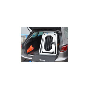 Hundebox/ Einzelbox für Seat Leon 3. Generation ST mit ebenen Ladeboden (Sonderbau 339)