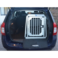 Hundebox/ Einzelbox für Dacia Logan MCV 2. Generation (Sonderbau 401)